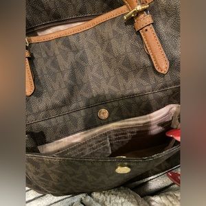 Michael Kors purse